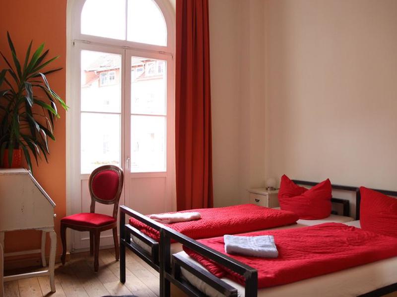 4E04BD51D825E01CED7E3C2FE6880F15