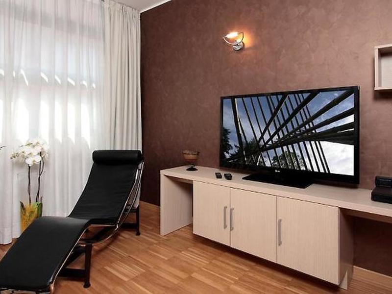 D27460BFF0B28743EFD47A3E463AAF58