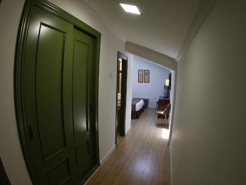 A713945D138580E8E40C4B02AEFF267A