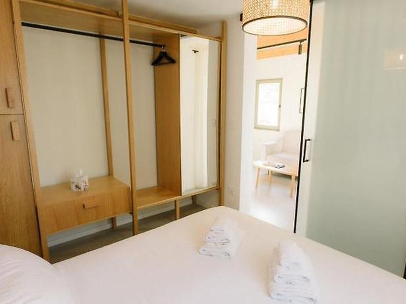 63EBE083F2074F01BD4D865934732DD6