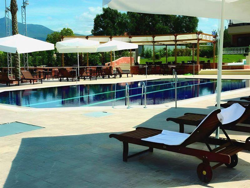 8AC3141B6B7363AAA4CD8A7567E9AD69