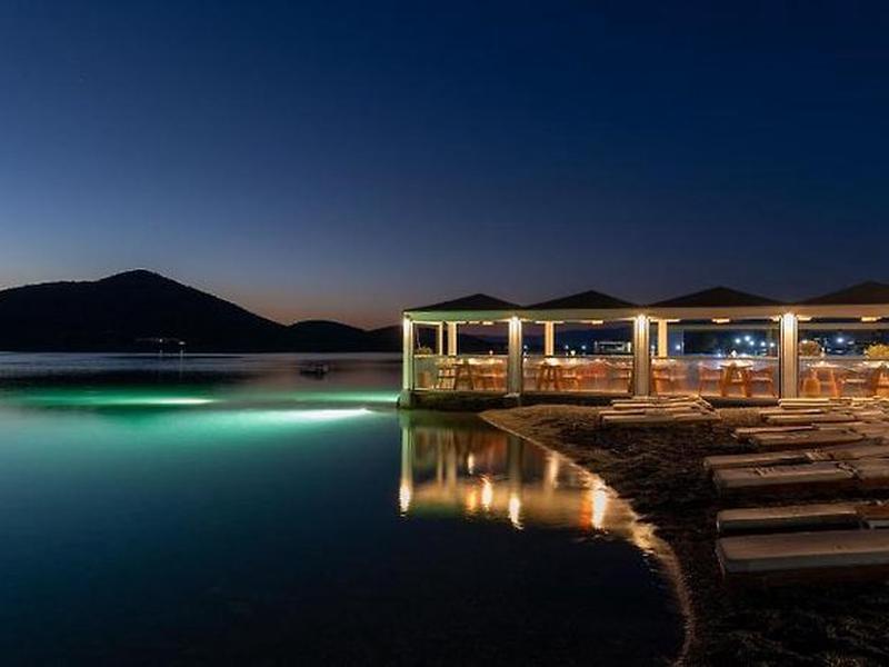 1CC0F4029CF18F92781430023E5D12EE