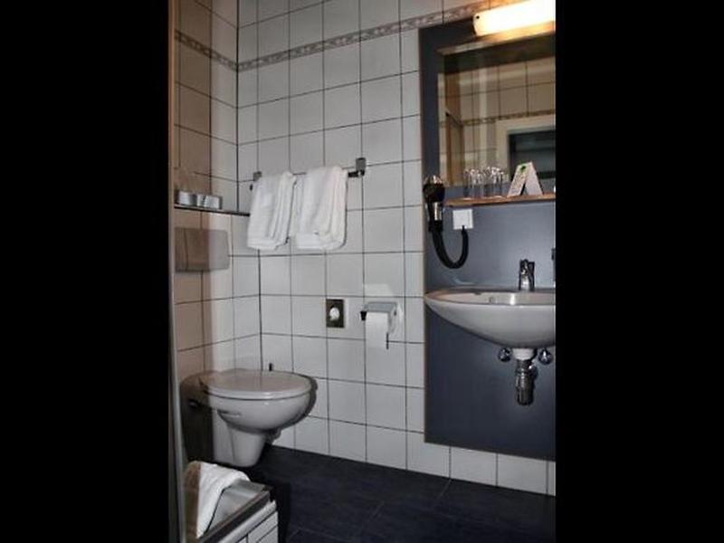 D5B3B7CC790290446110E37DFE014A8E