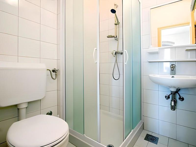 339D29F9C983054827B77082BC2BC467