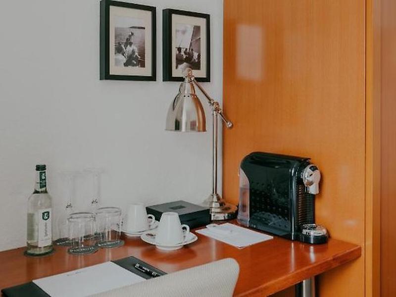 1E640C095C37265F326EB842A0B31F47