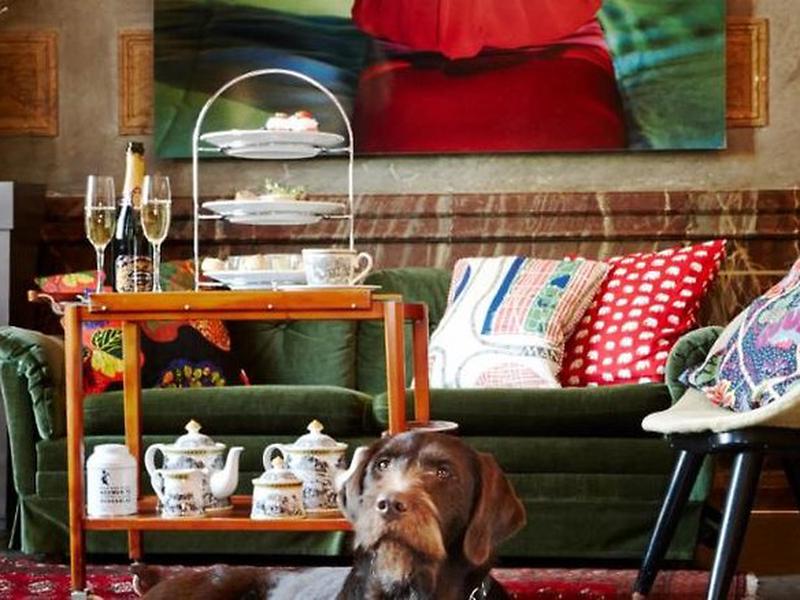 C58D001F9476DA25174361A123BC691B