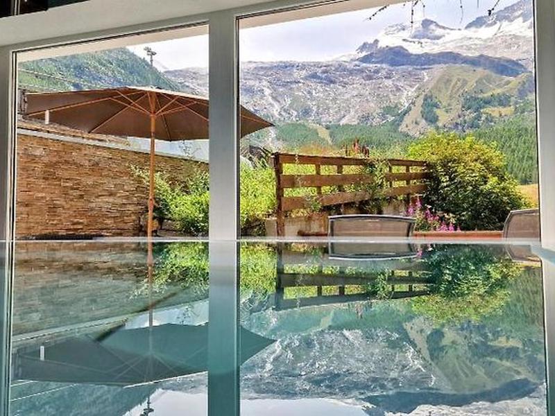 E32A76C76CB104808B8A9DC9CBCA4E94