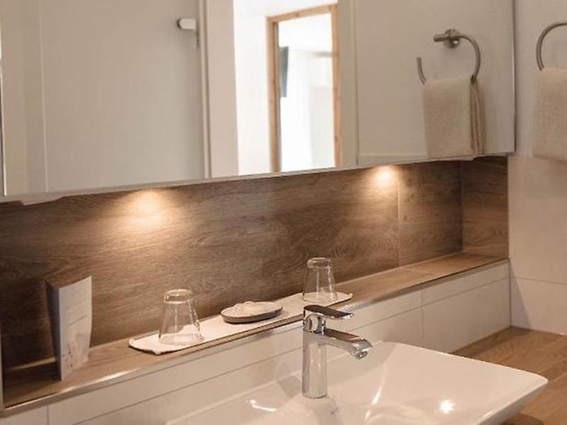 2C8AF6210C2974DFCB5F205AA2473996