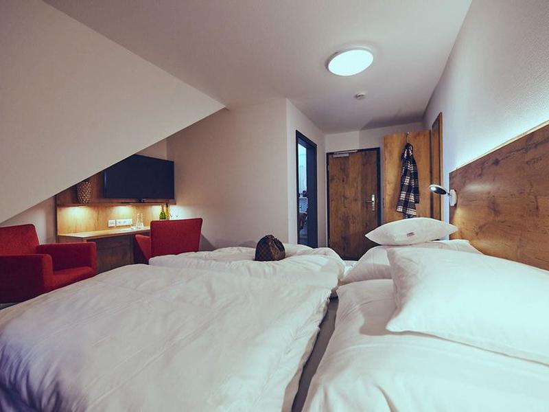 35550578186697DB1BCFD194CF576185