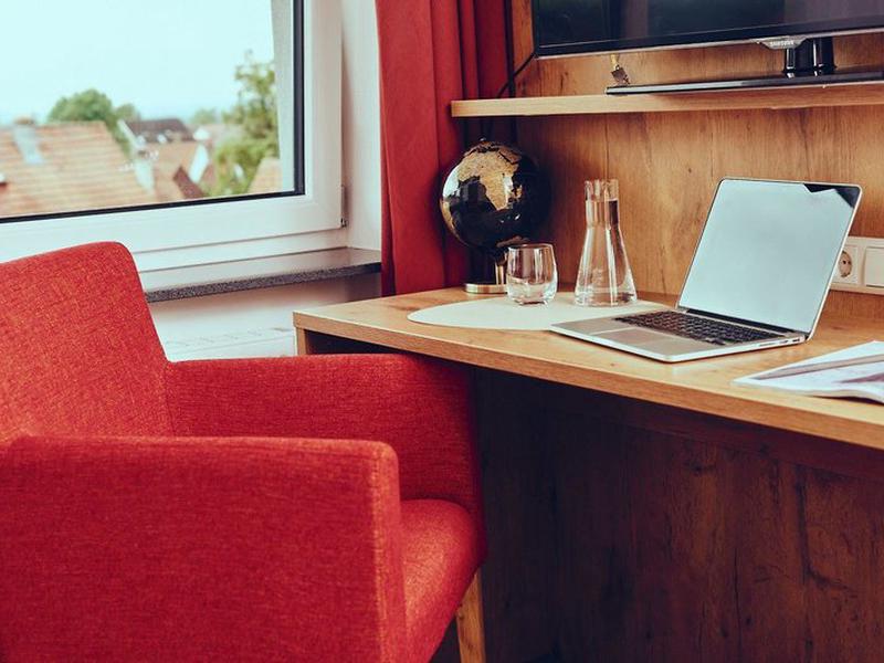 27FBD3E1B96D837FB555273C2B743C7A