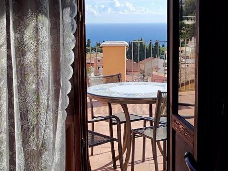 6DA2F9922E2D5796D31A32AEEEA7D9D2