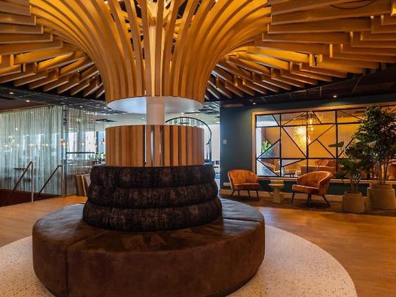 B8F9270E472FE2B3A25D4C98BABB776A