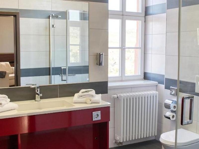 D293B39BEC0E5B4CBDE8677A74C751AB