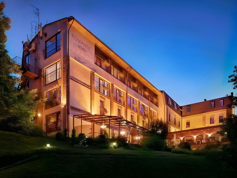 A51AF2235E561E2F5907CD12857C4F2E