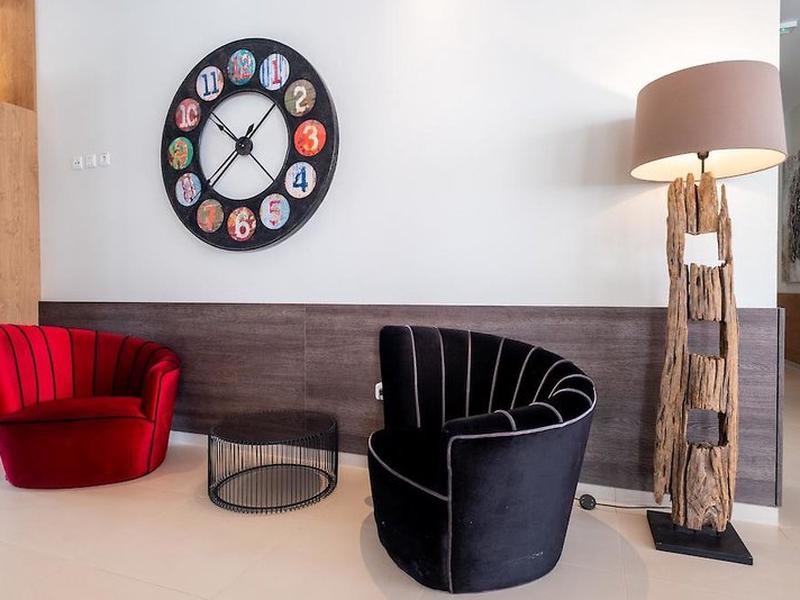 54ADCA1EB1D0BE1C1AC69101D539A9C9