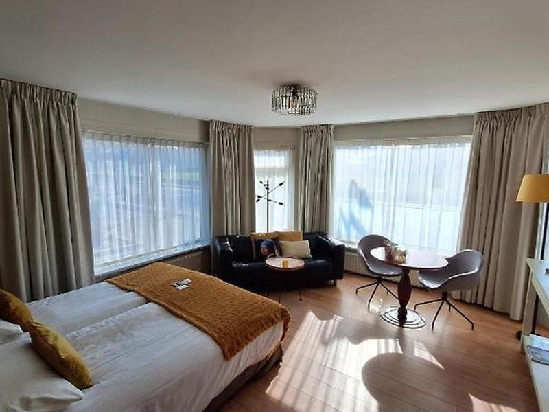 262E337B279A5E174951F1B10101A33B