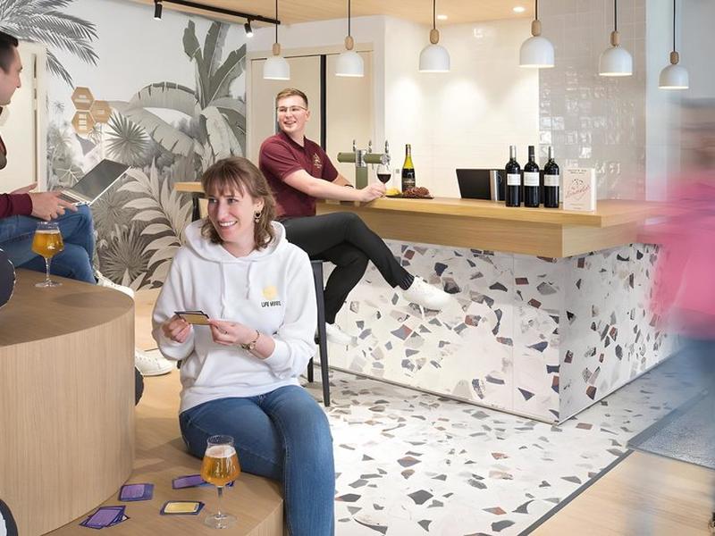 A6FBC4D0DF43FFDAA94CBB0515504FF7