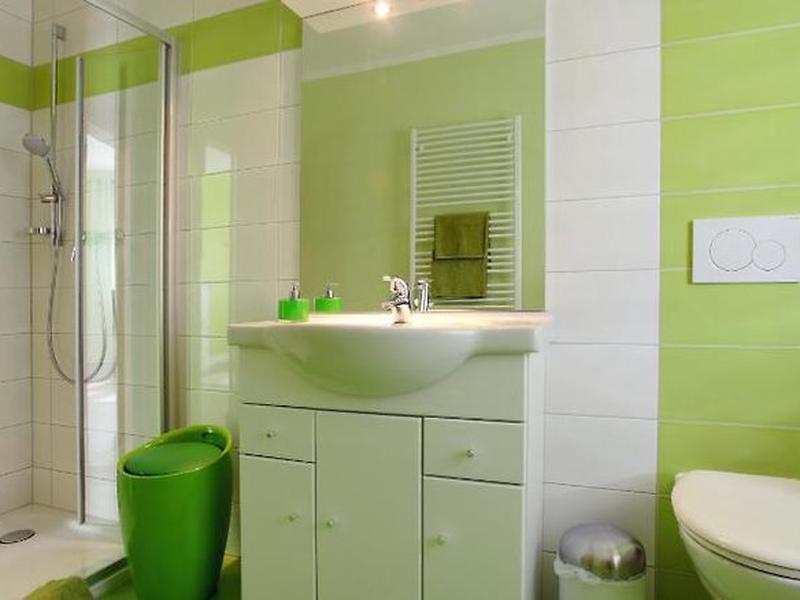 695B084FE99C62B9CF198F74D16346B2