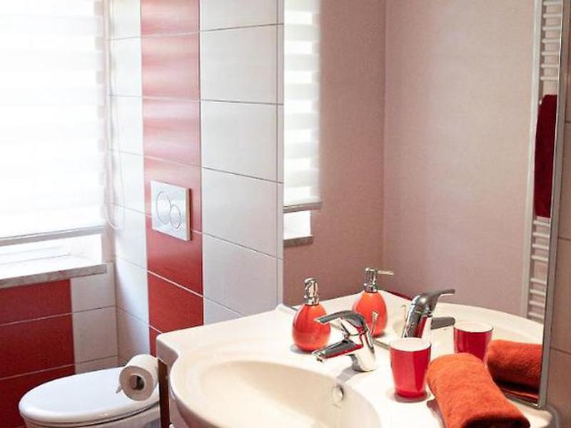 1DC255C83F7D05EF43159BE51DD2E0D3