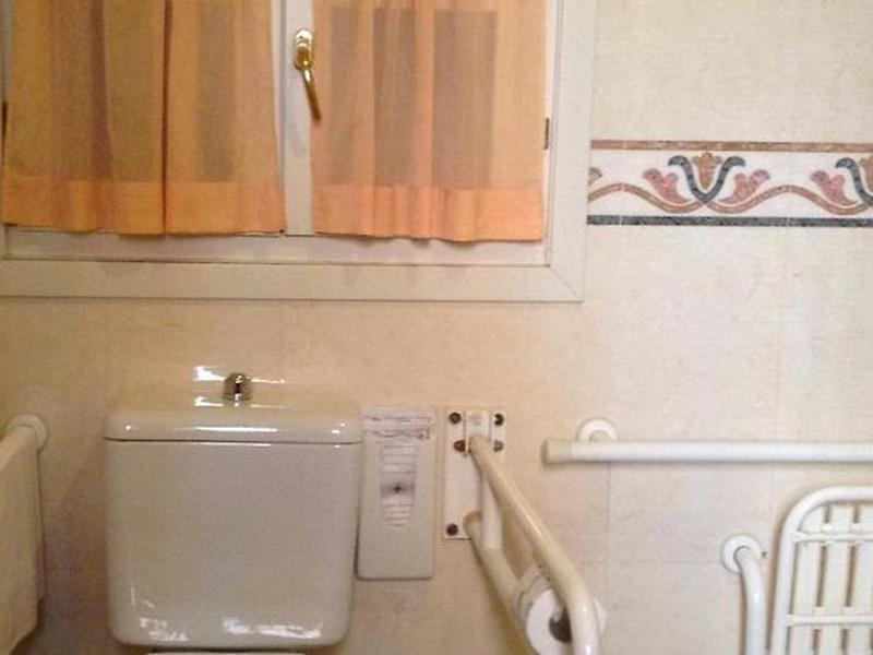 230A768E39693BC2D46E8368F8DA0427