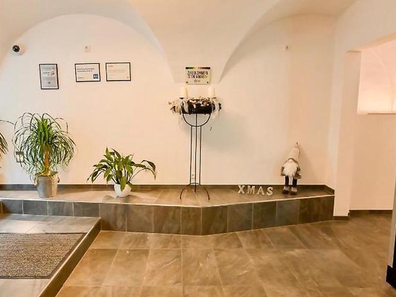 DA49052042C8711D46EAA15053364FCB