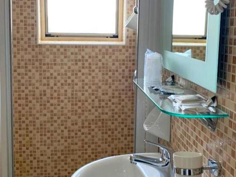 4A01B3DAD8491770BF2B2BDDD941C41B