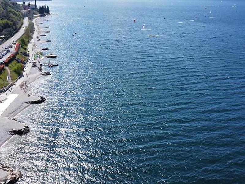 61A615D14635AB8731D6E54708ECB2EB