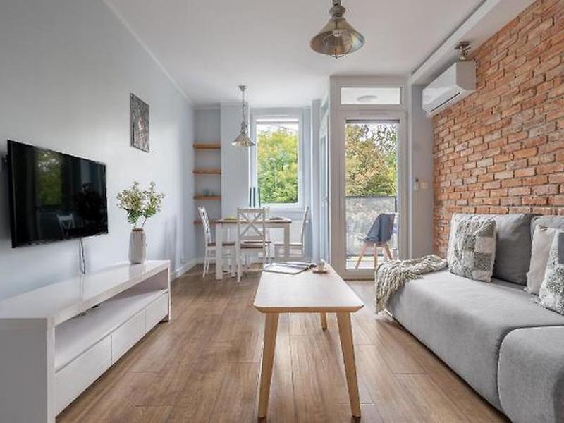 67A6656AD41FF52B34F50A8E38348C7D