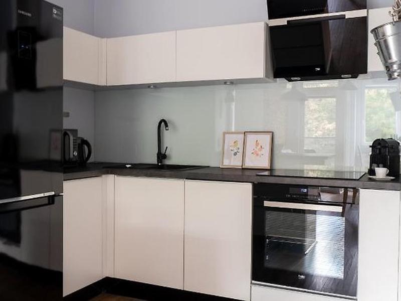 CEADD92CDBB1412C70554A24EBBE28B8