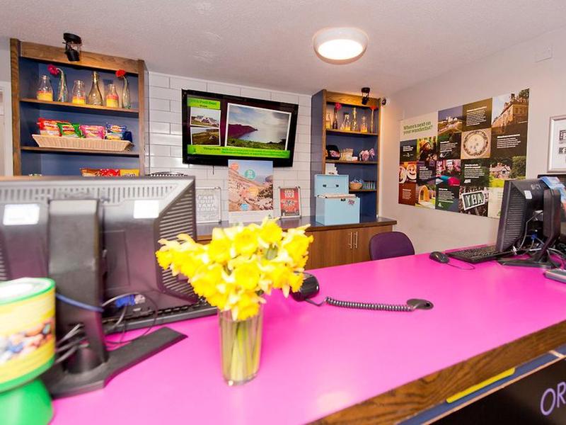 DFC2A4357801B37EF07305C3FF518B0F