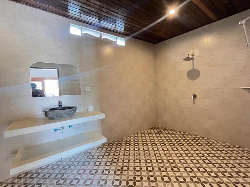 34A0A5E5F5486DC1F931BCDE6F00883C