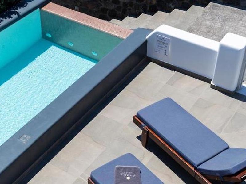 7FD250685097801BC3481F73B4EBA09B