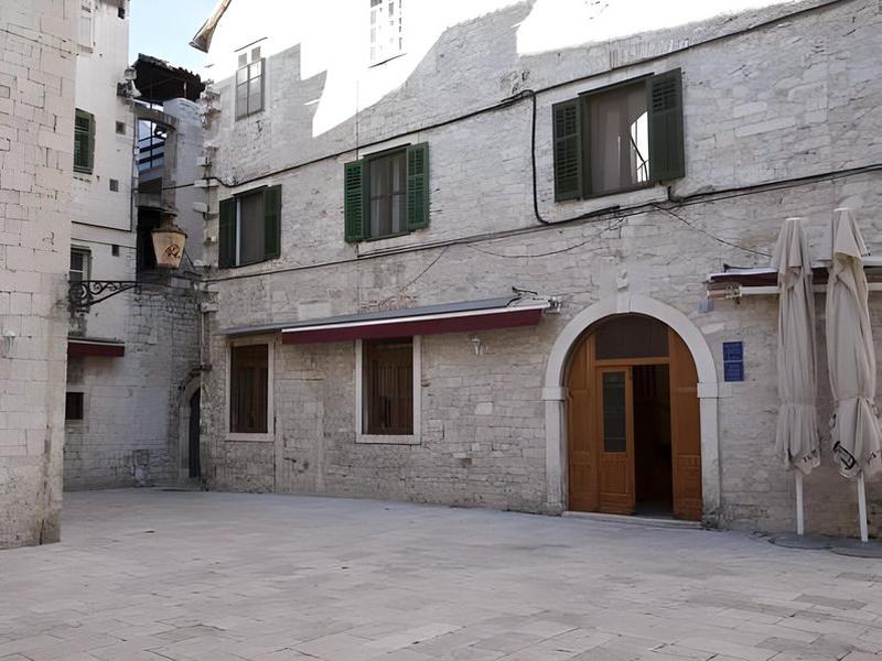 7E49AA99F6A4334856E72DE65D93BD88