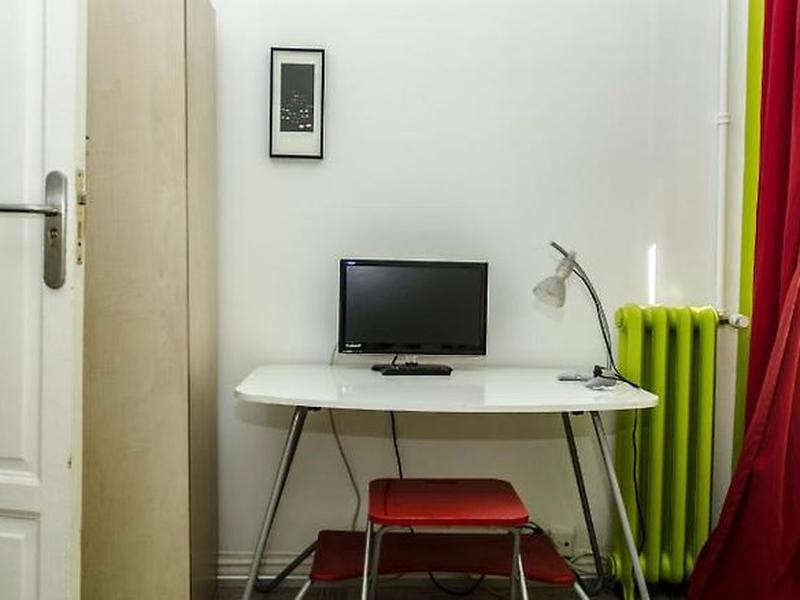 3B49E649310E61E7564ECF90013B72A7