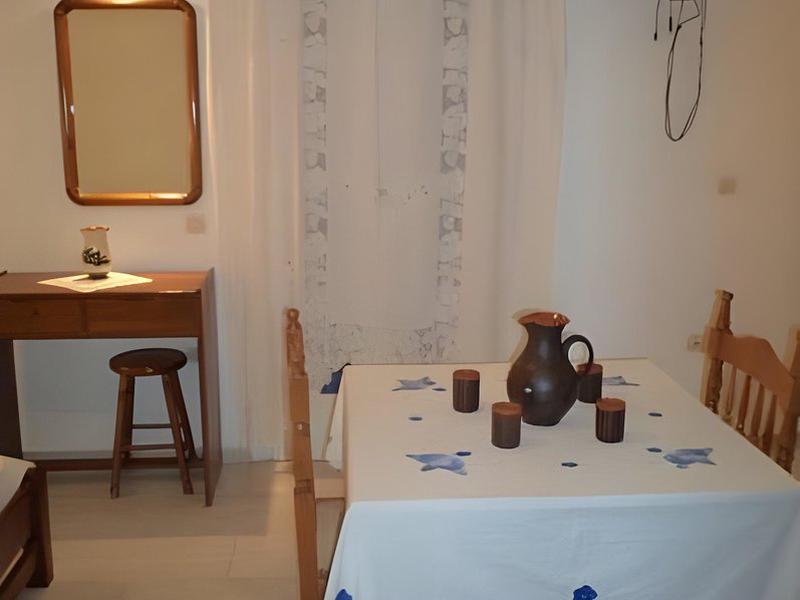 9416CD763D2737AC72DD2DBC84AFF494