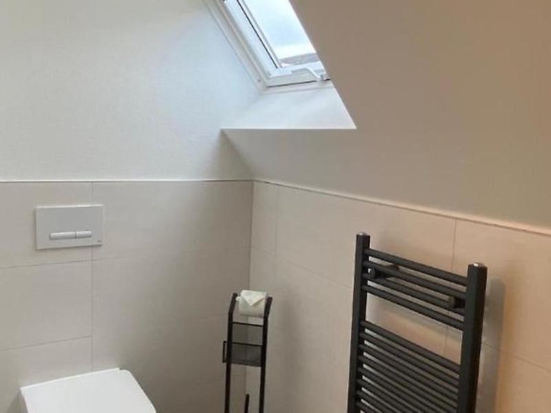 38AB982E2311DC3804BA02AF6796D54B