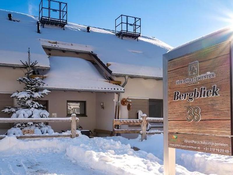 C48D59586AD8FF9DE32EBAED99A2B9D1