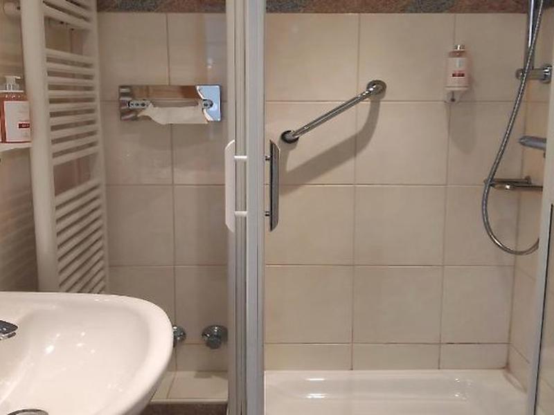 F4CC262B000BD98B9CFA928AAA22A9AC