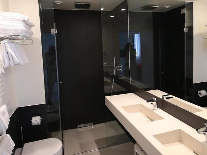 6514EF4D1B060EFFD6FF18E795FFD8B3