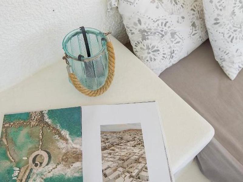 2EB0FF837F82258592714863D3BFDFB8