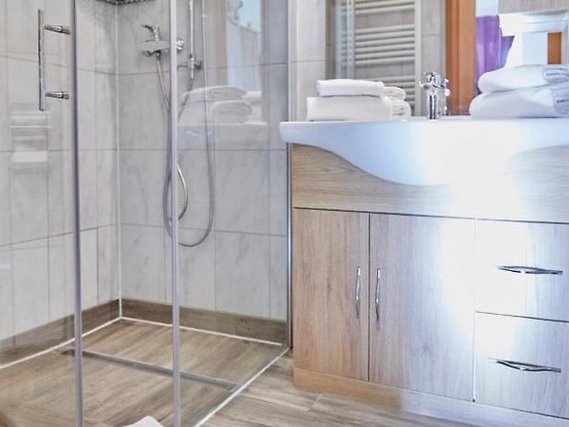 95DB160CF8FA29C96195A5EEA69E83D4