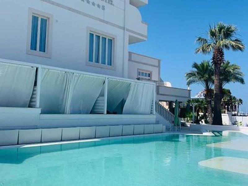 DA30F3373F7F98C98A73AEC6C406B818