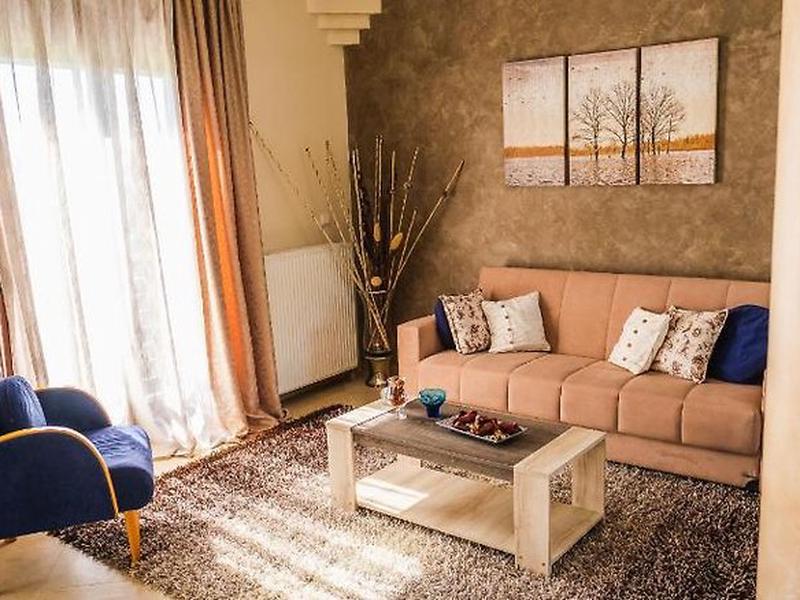 32FD155AF5CD3F336210B12B2B64BAD6