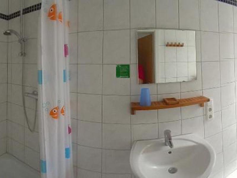 C8BBD209044A229D4CC8FBC4ADF2CB91