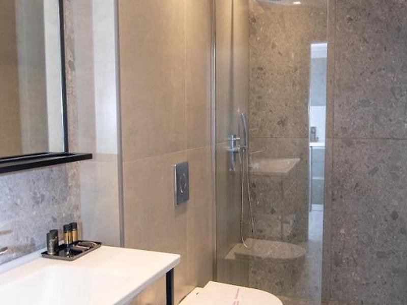 F72BD6FDFA47D7C444698BA9F29AAE10