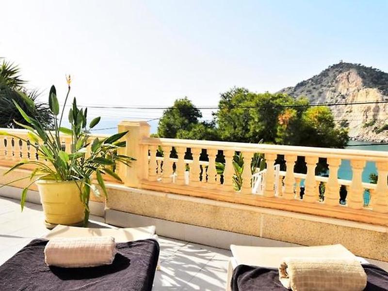 81515B4A5B80FF411A7CA4DE39AFD962