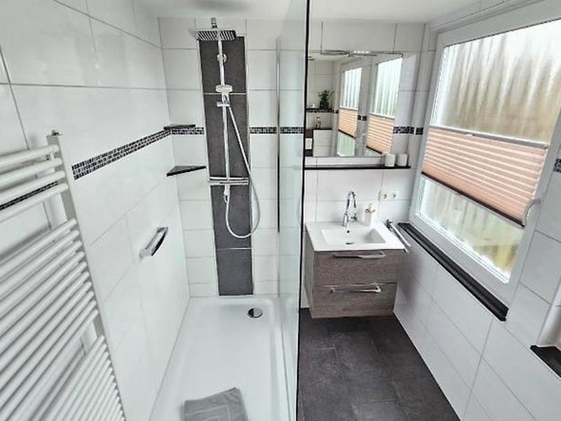 3344146619FCF041993C0245E078D235