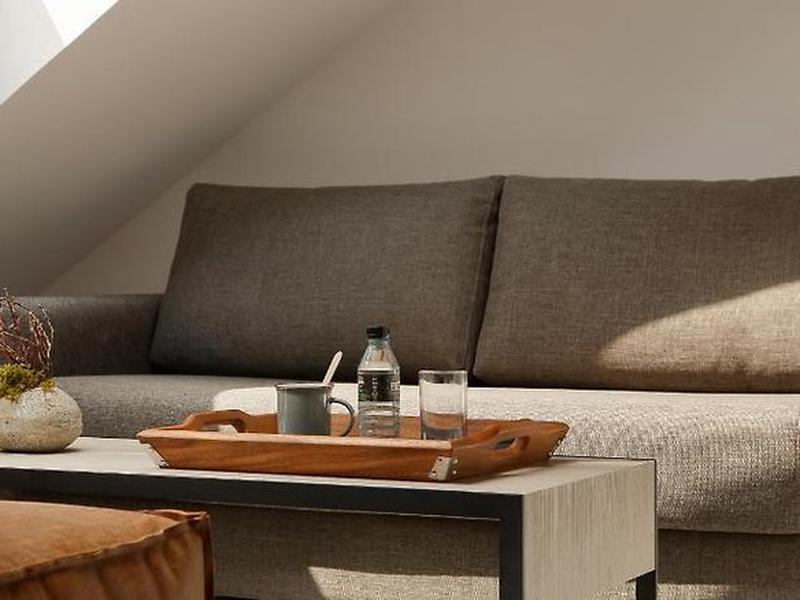 38DC9B796966E24DBDCF2A954AA3832D