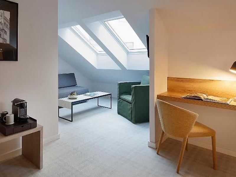 4FABEF7FF45A6D37430F68E44AAE39AC