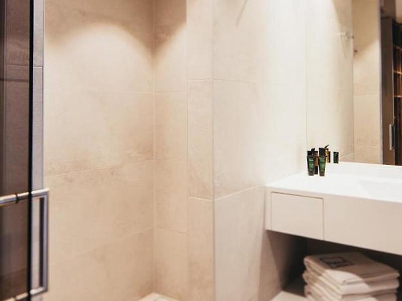 1B12540B992F57096DB166648DF833A6